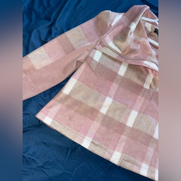 BAGATELLE Jacket - Picture 2 of 10